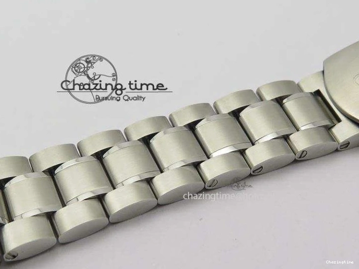 0429 Efficient Speedmaster JHF SS Snoopy Award 45th Anniversary White dial On SS Bracelet 8239